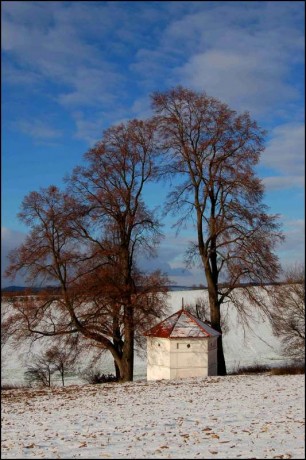 STAROHORSKÁ KAPLIČKA U IVANČIC