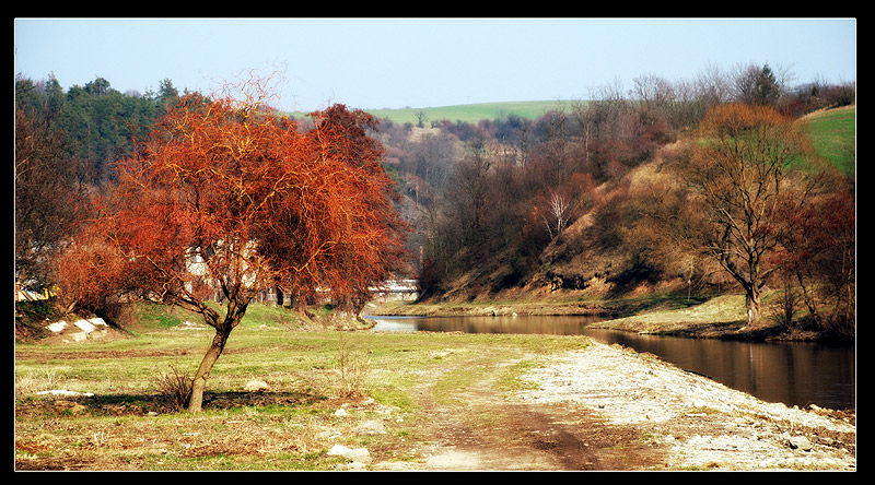 Oslavany u hřiště